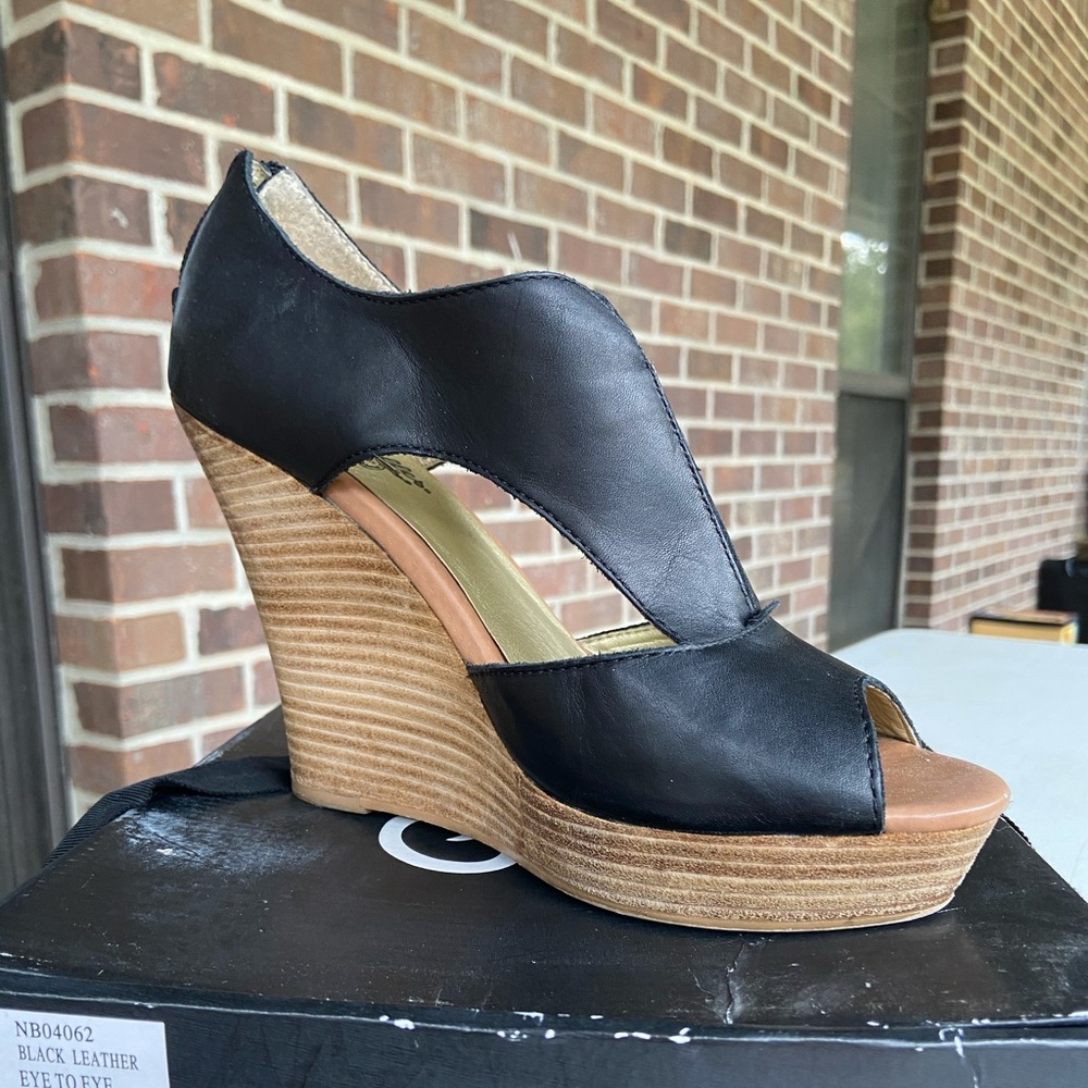 Seychelles black leather wedges, size 8.5. Like new!